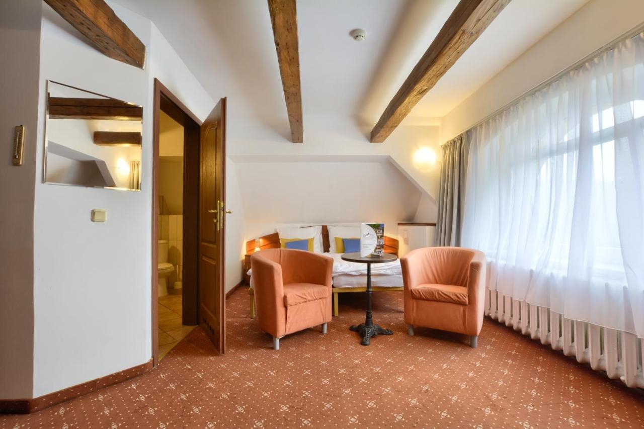 Hotel Krysztal Świeradów-Zdrój Exteriér fotografie