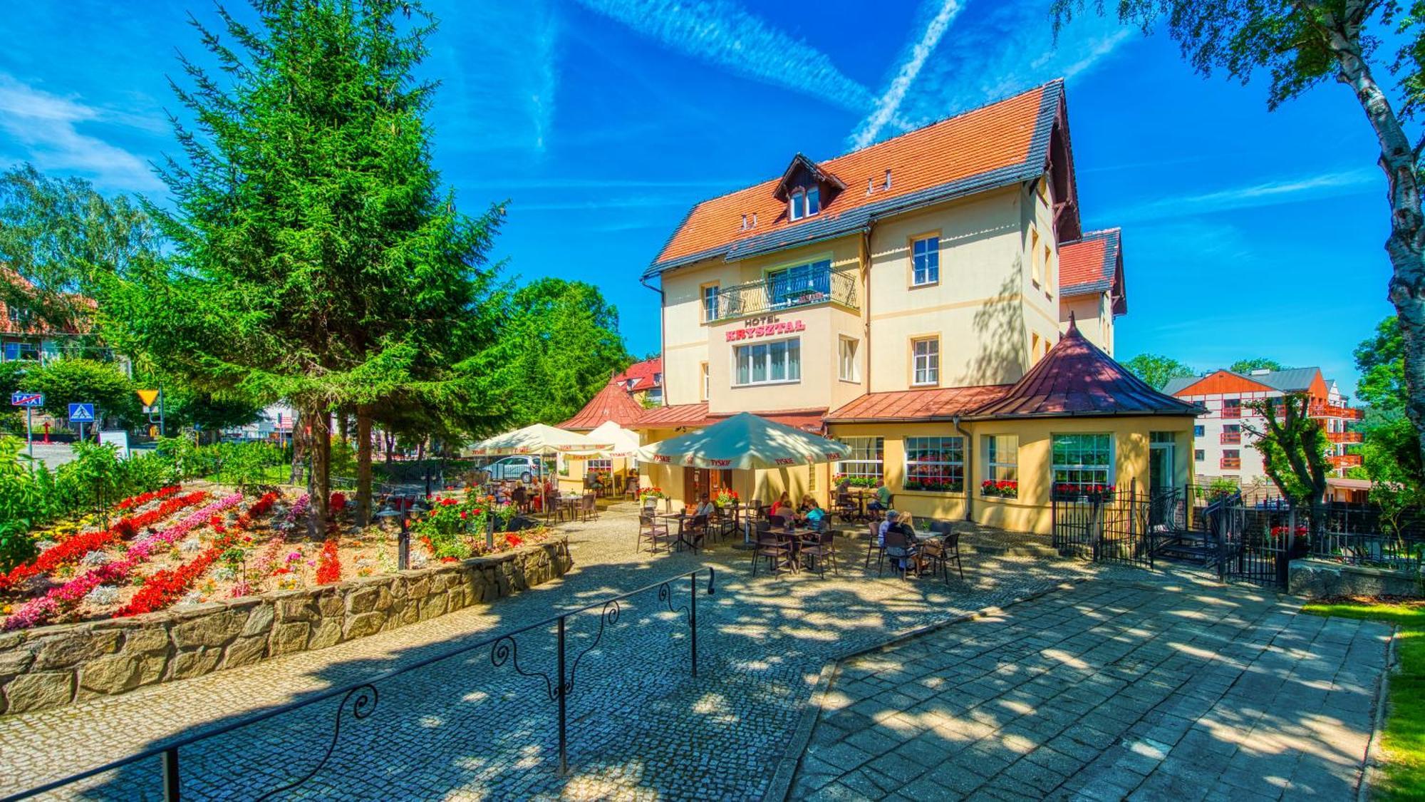 Hotel Krysztal Świeradów-Zdrój Exteriér fotografie